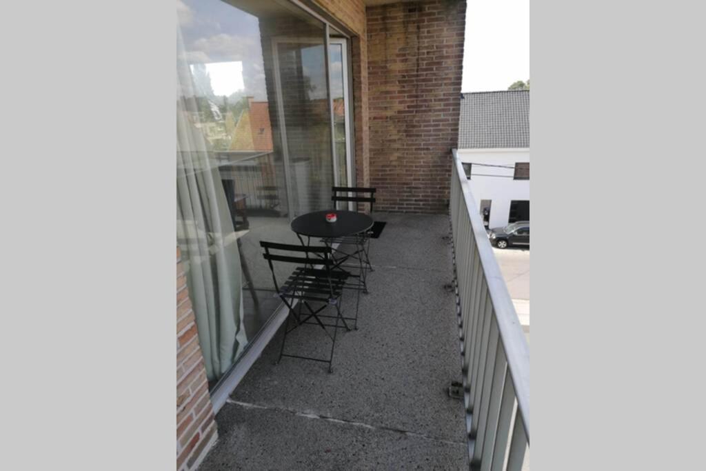 Modern And Private Studio With All Comfort! Apartment Roeselare Exterior foto